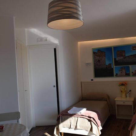 Domus Al Corso Con Servizio B&B Canosa di Puglia Luaran gambar
