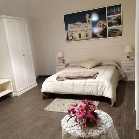Domus Al Corso Con Servizio B&B Canosa di Puglia Luaran gambar