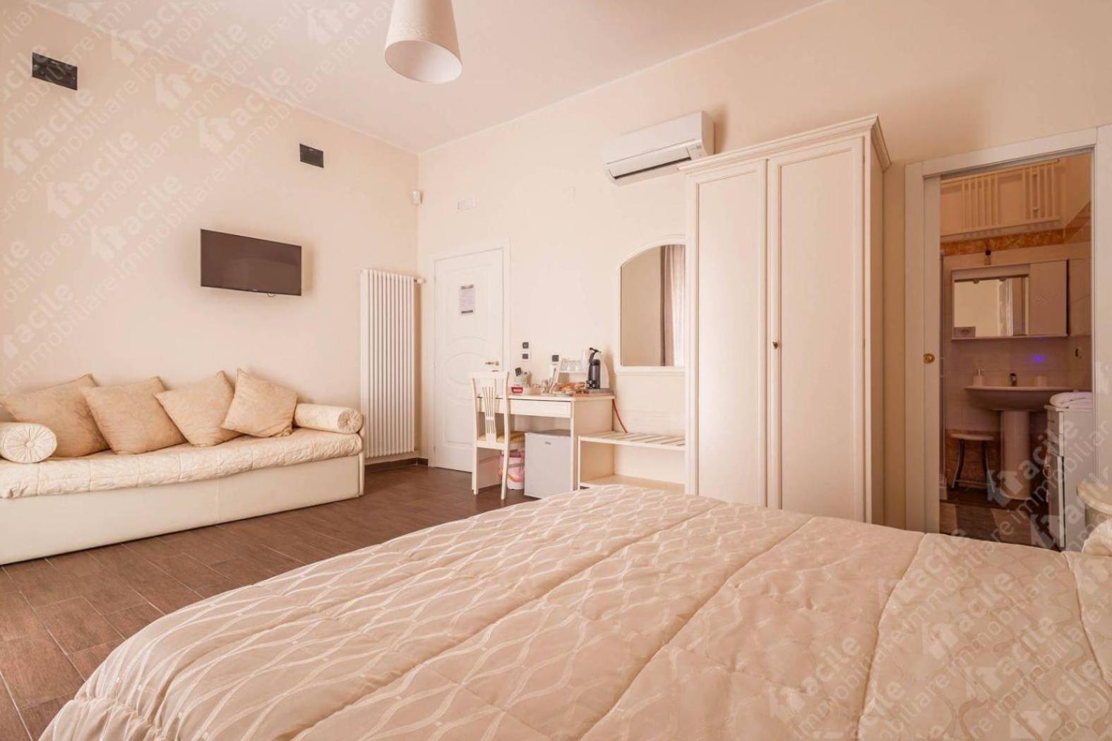 Domus Al Corso Con Servizio B&B Canosa di Puglia Luaran gambar