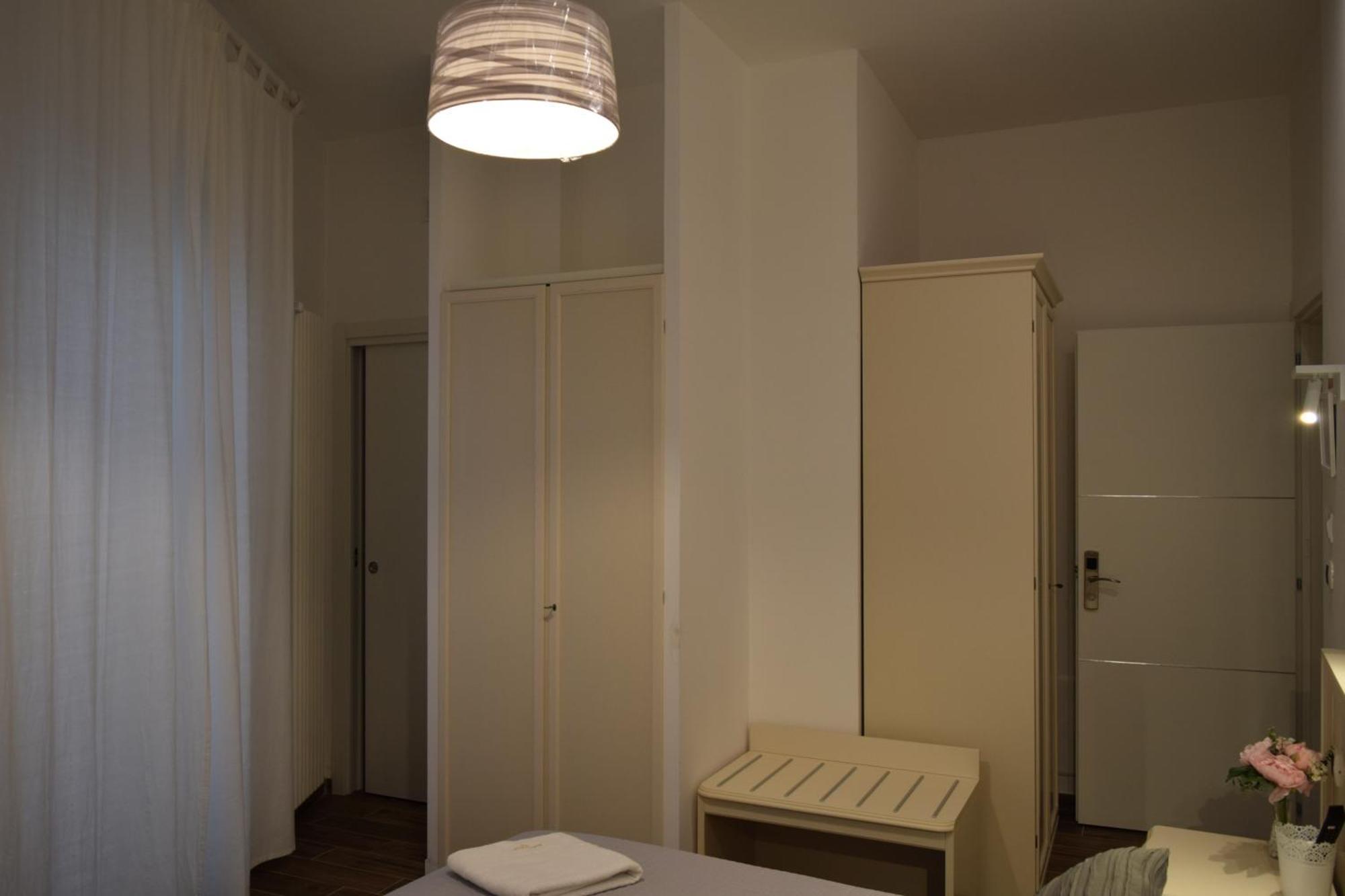 Domus Al Corso Con Servizio B&B Canosa di Puglia Luaran gambar