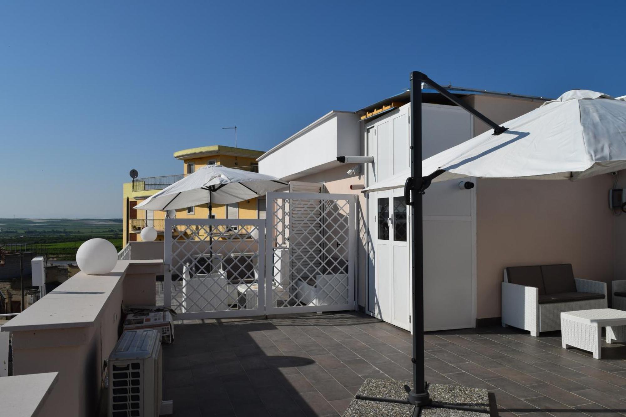 Domus Al Corso Con Servizio B&B Canosa di Puglia Luaran gambar