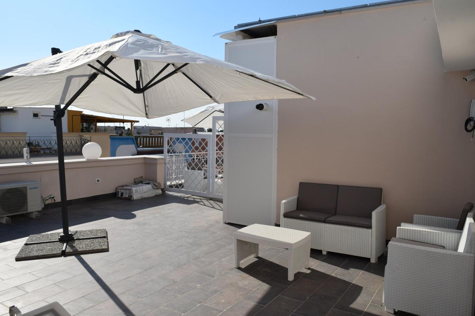 Domus Al Corso Con Servizio B&B Canosa di Puglia Luaran gambar