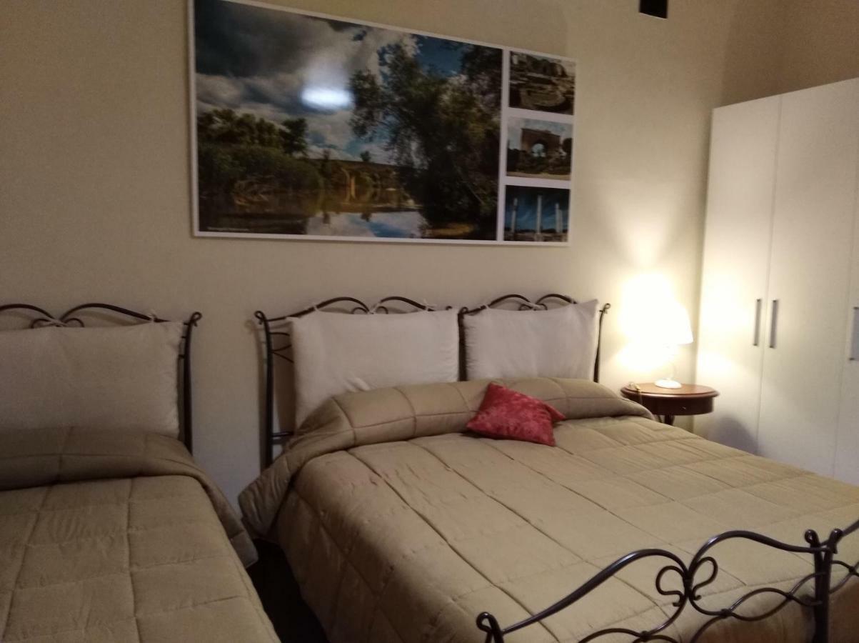 Domus Al Corso Con Servizio B&B Canosa di Puglia Luaran gambar